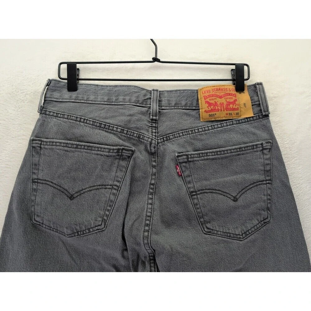 Levi's 501 Button Fly Red Tab Jeans Men's 31x30 Gray Wash Denim Cotton